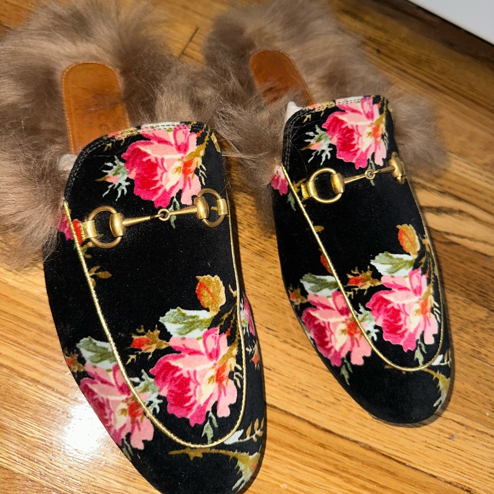 Gucci Princetown Velvet Floral Mike’s - Picture 2 of 5